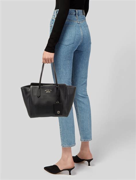 gucci swing tote black|Women's Designer Tote Bags .